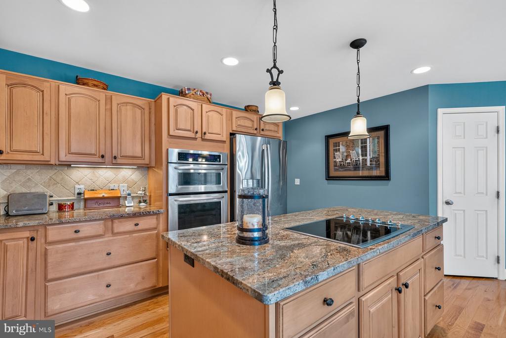 336 APPLE VALLEY ROAD