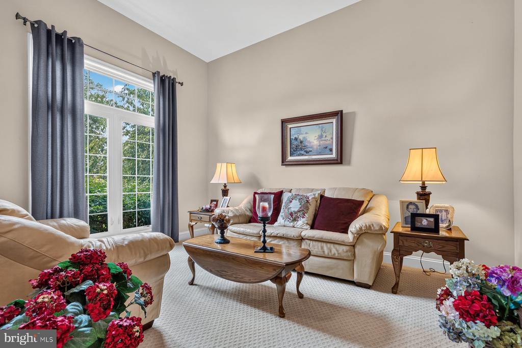 336 APPLE VALLEY ROAD