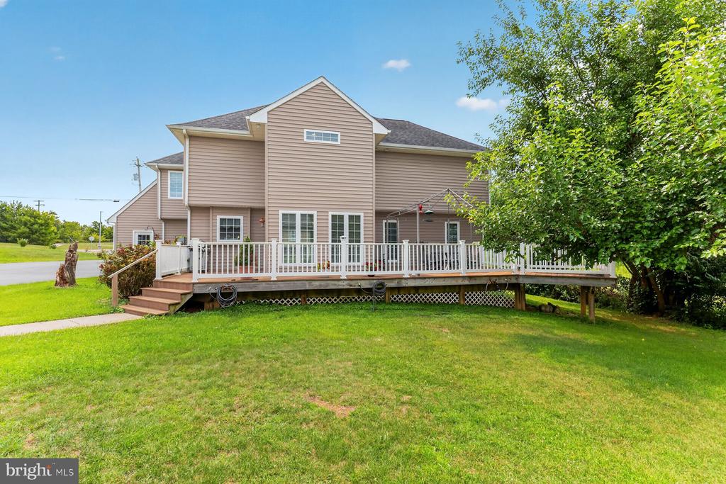 336 APPLE VALLEY ROAD