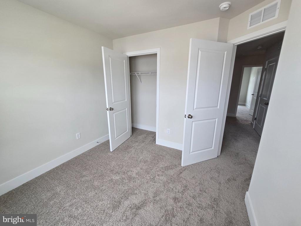 180 SIOUX LOOP Unit: LOT 67