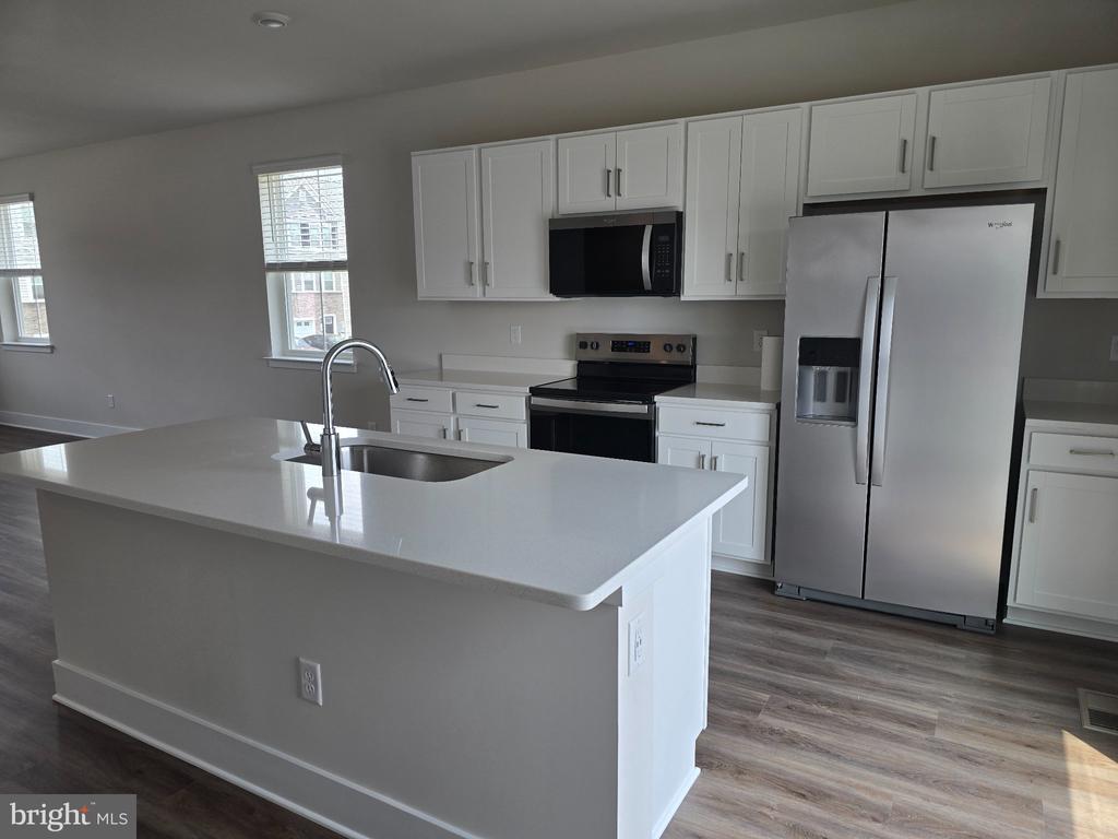 180 SIOUX LOOP Unit: LOT 67