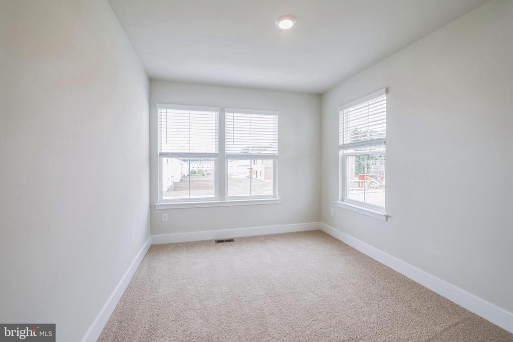 121 NOOTKA WAY