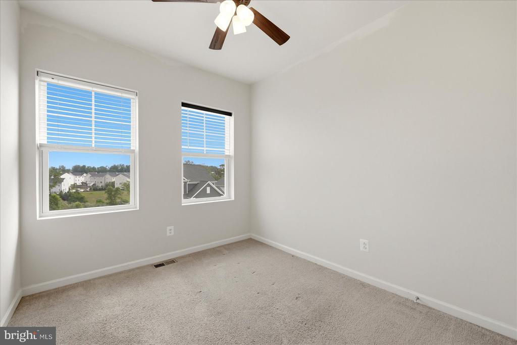 246 NORLAND KNOLL