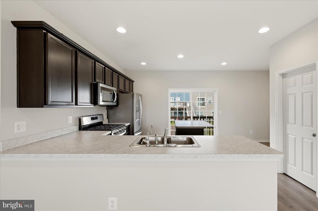 246 NORLAND KNOLL