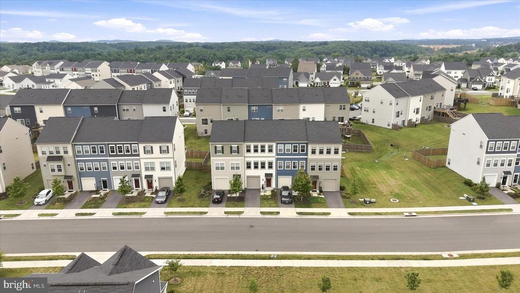 246 NORLAND KNOLL