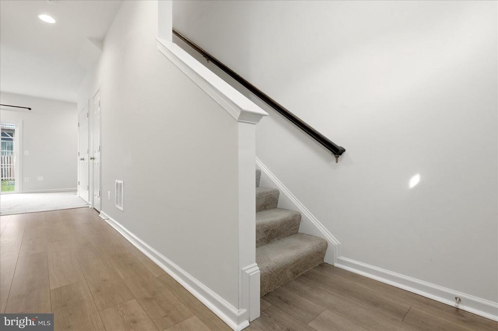 246 NORLAND KNOLL