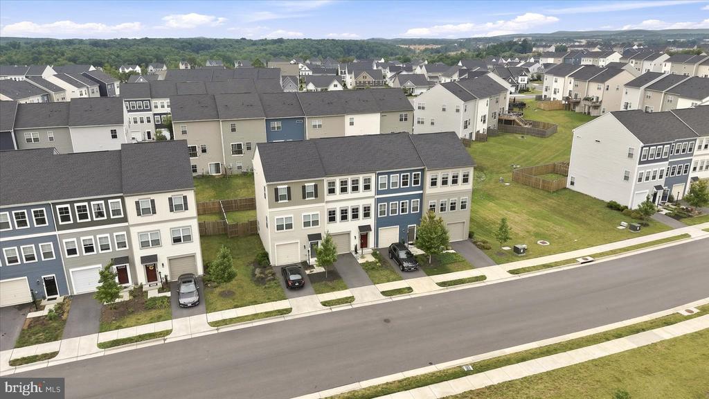 246 NORLAND KNOLL