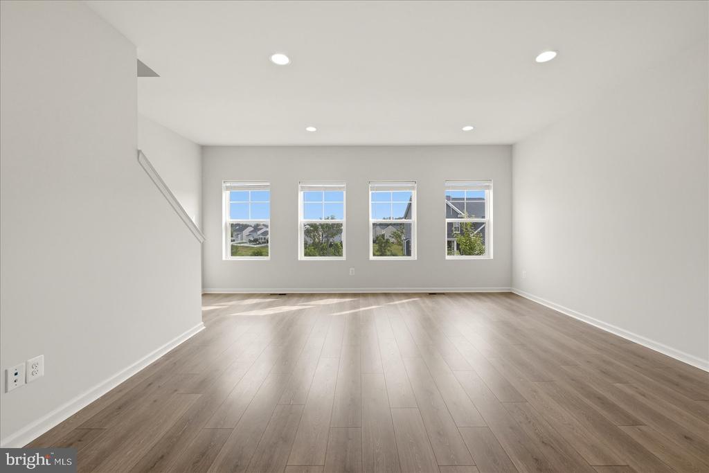 246 NORLAND KNOLL