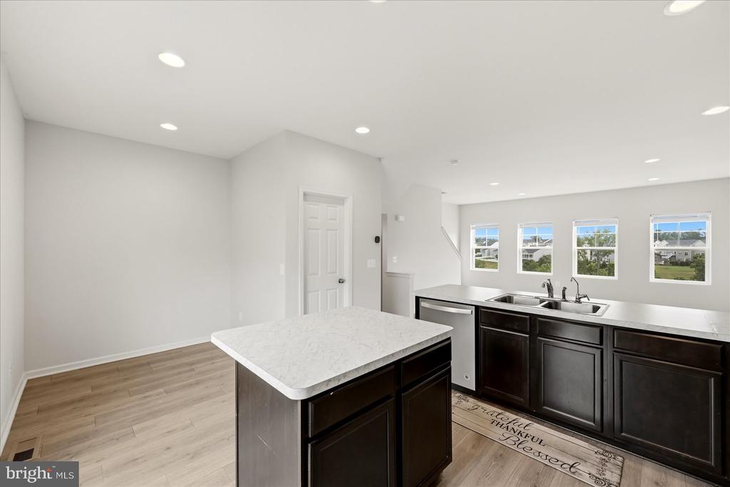 246 NORLAND KNOLL