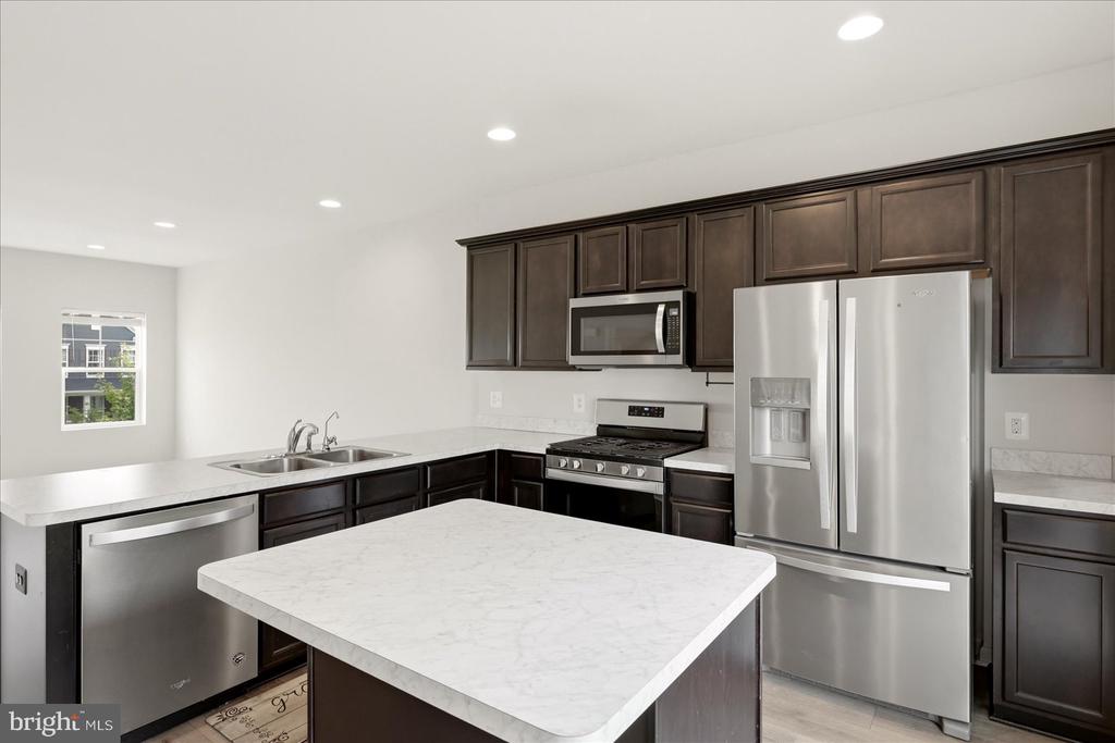 246 NORLAND KNOLL