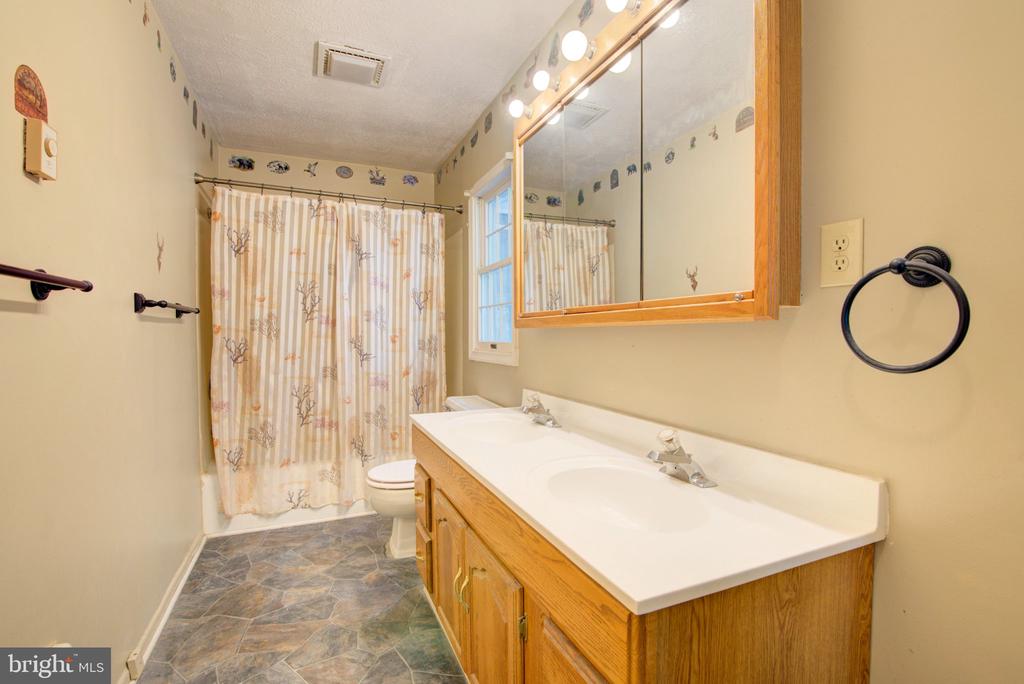 159 ASPEN TRL TRAIL
