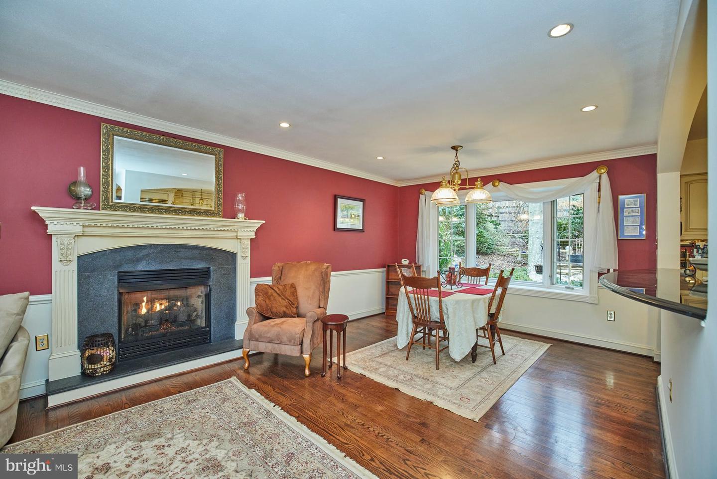 11900 Lakewood LANE