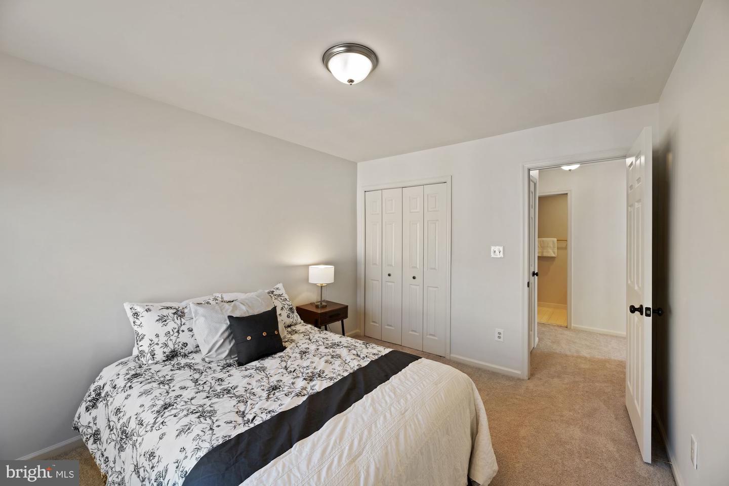 6512 Legend Gate PLACE