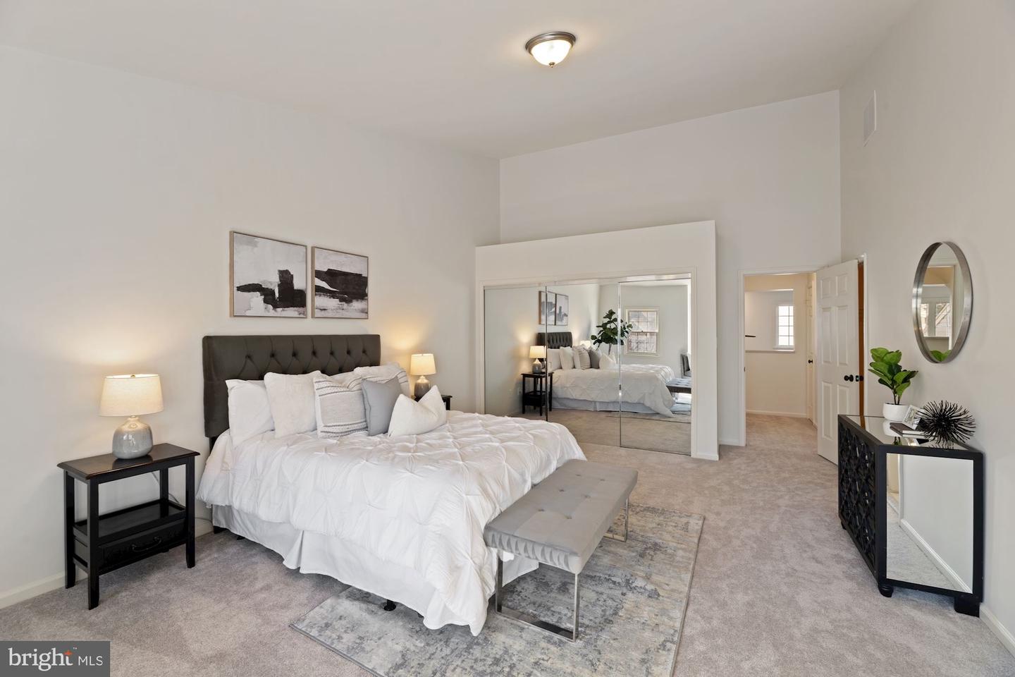 6512 Legend Gate PLACE