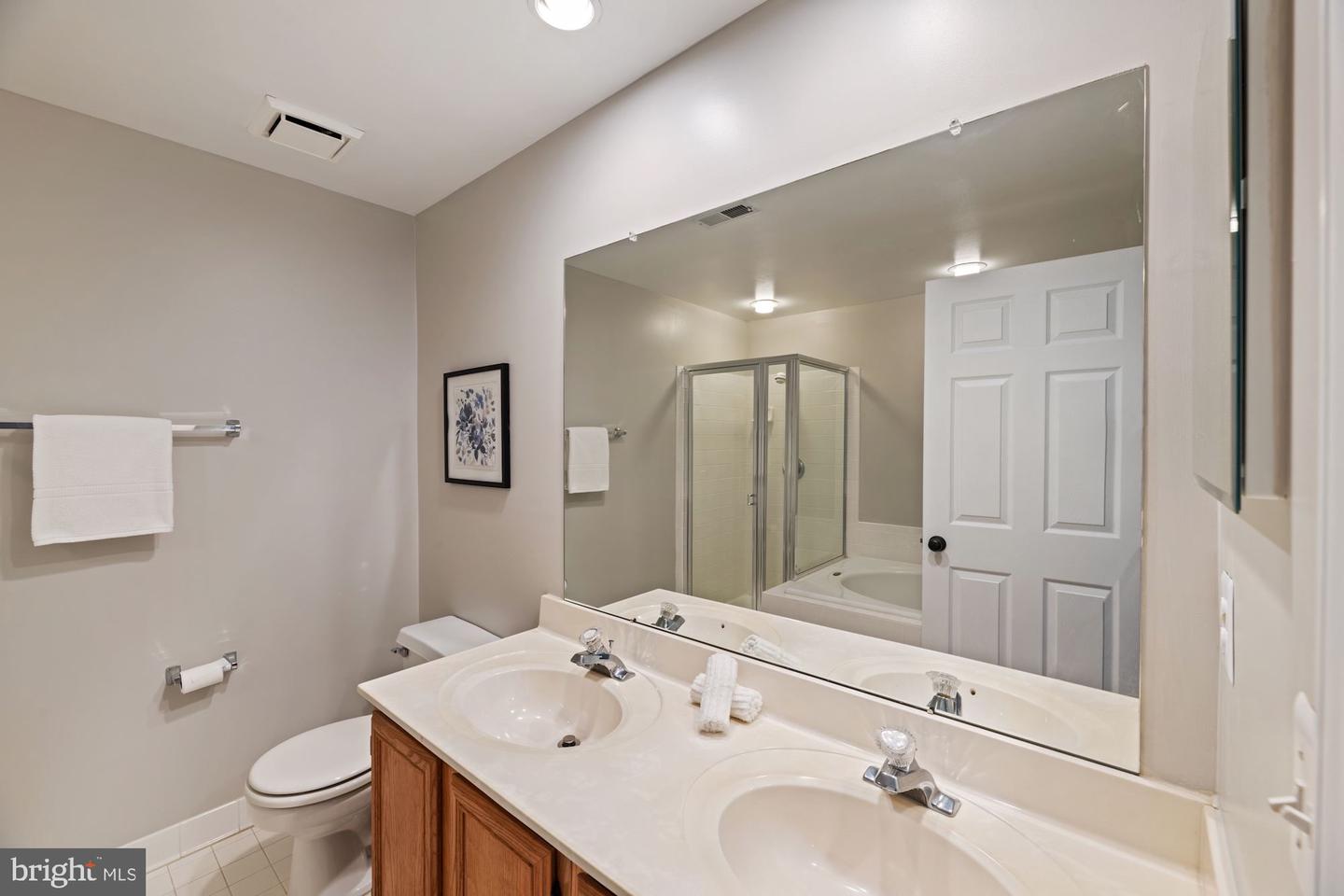 6512 Legend Gate PLACE