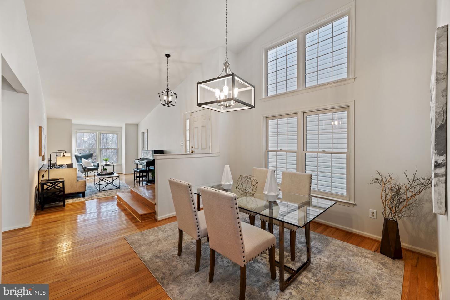 6512 Legend Gate PLACE
