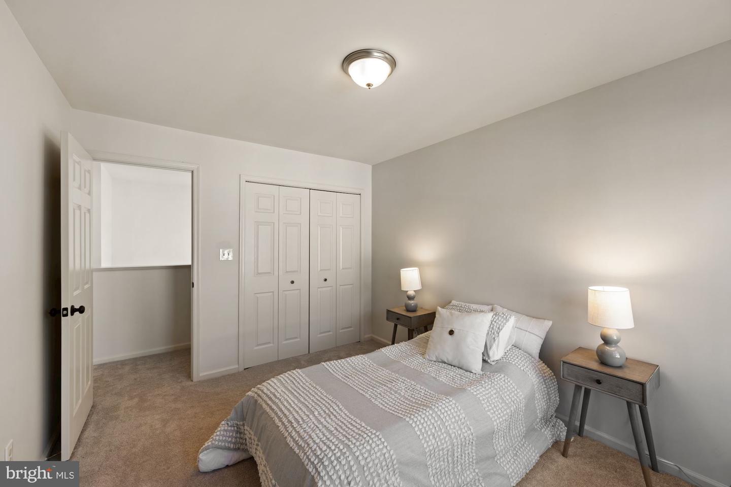 6512 Legend Gate PLACE
