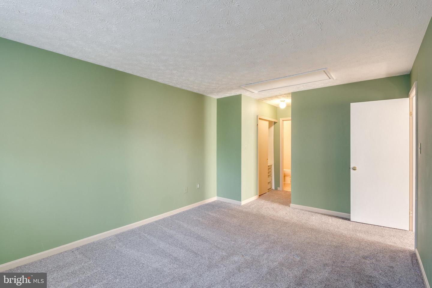 6116 Hoskins Hollow CIRCLE