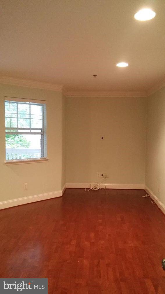 1504 Lincoln WAY Unit: 208