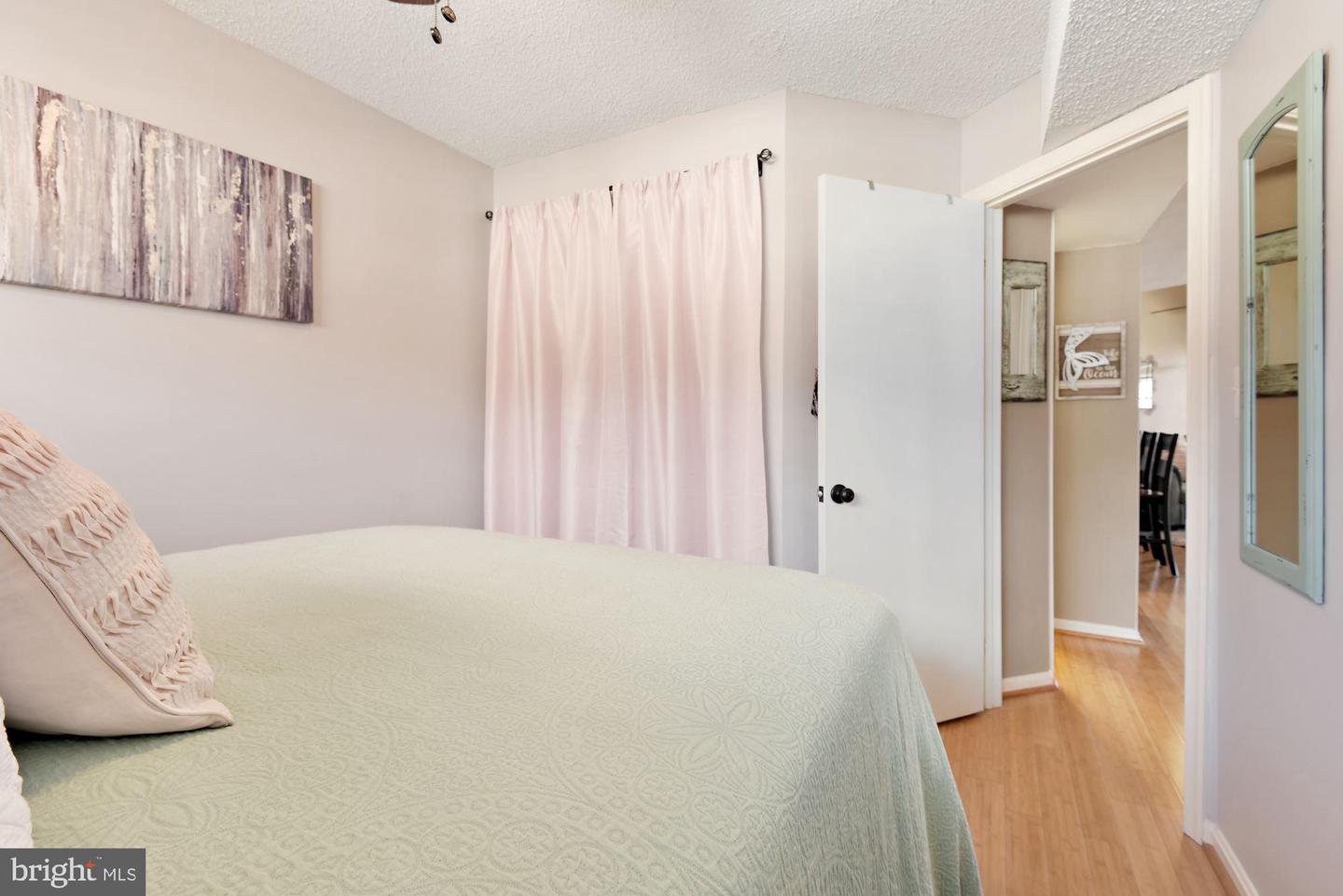 6024 Curtier DRIVE Unit: 6024F