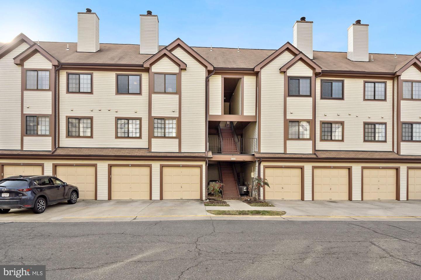 6024 Curtier DRIVE Unit: 6024F