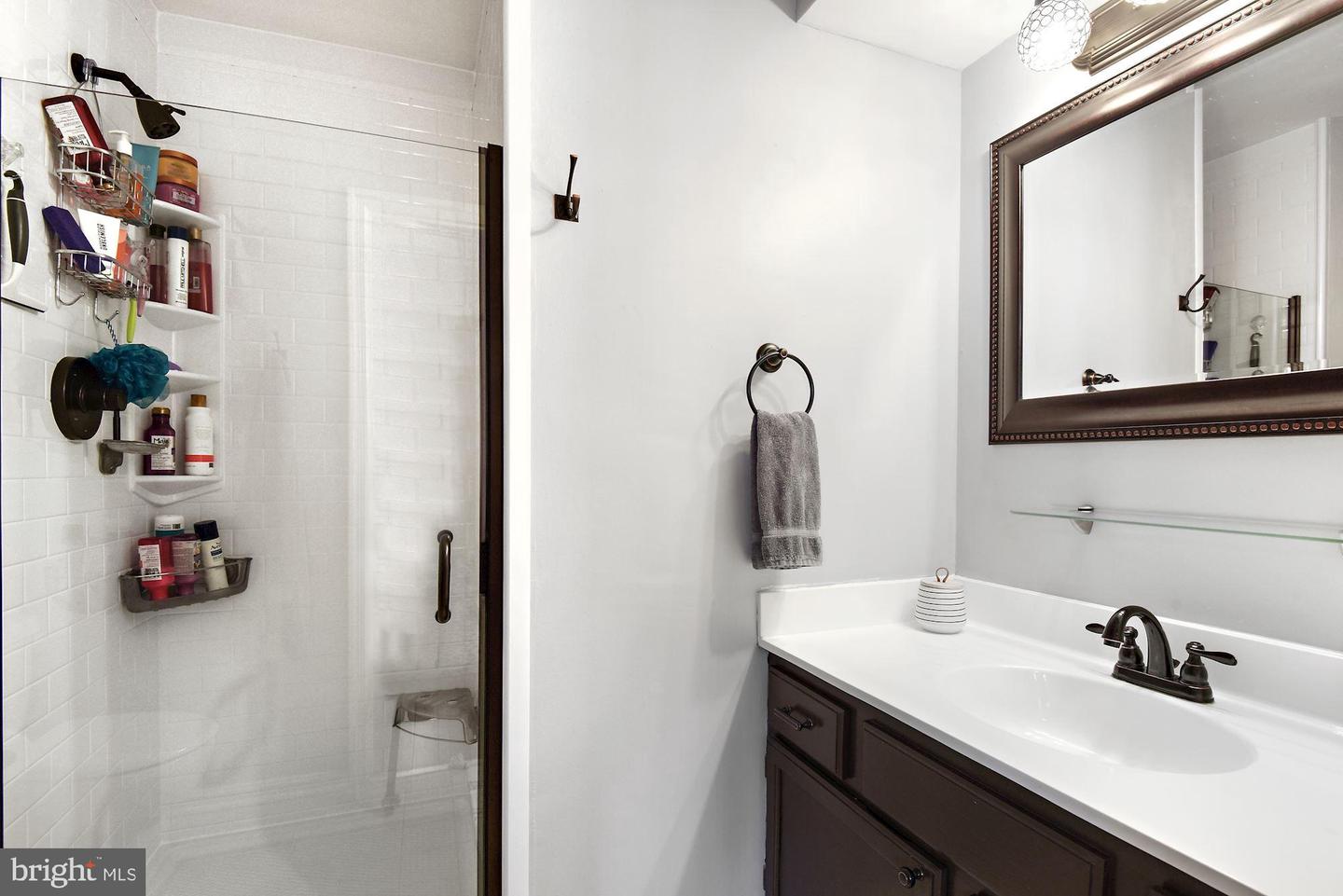 6024 Curtier DRIVE Unit: 6024F