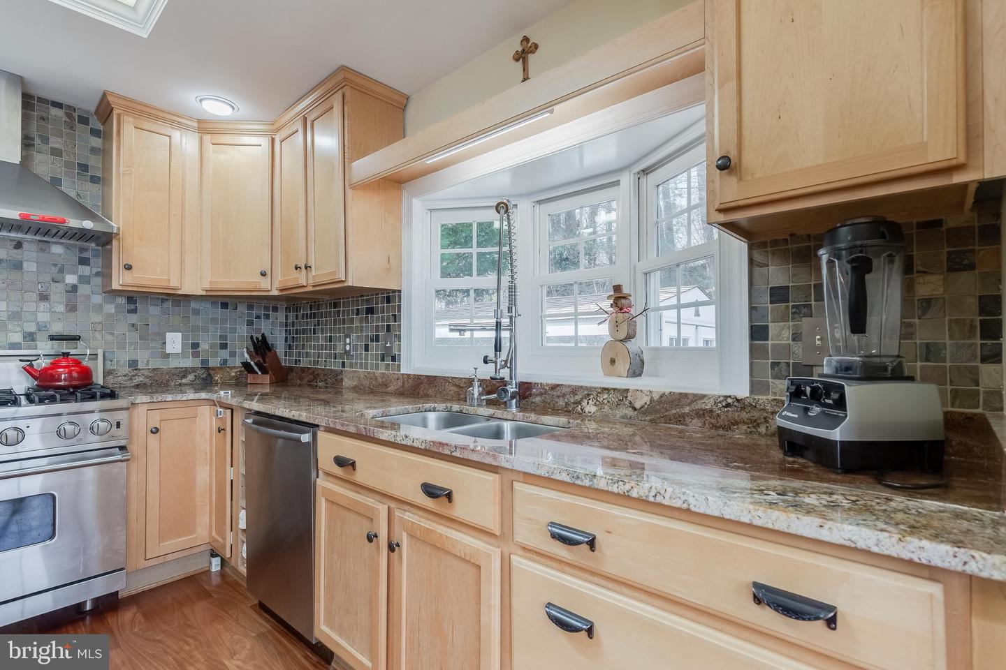 5426 Donnelly COURT