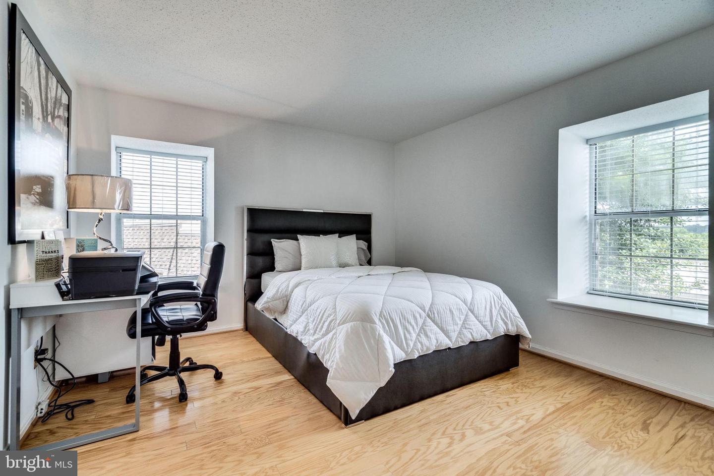 3113 Patrick Henry Unit: 533