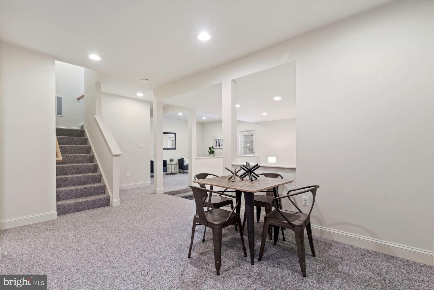 7955 Robarge COURT