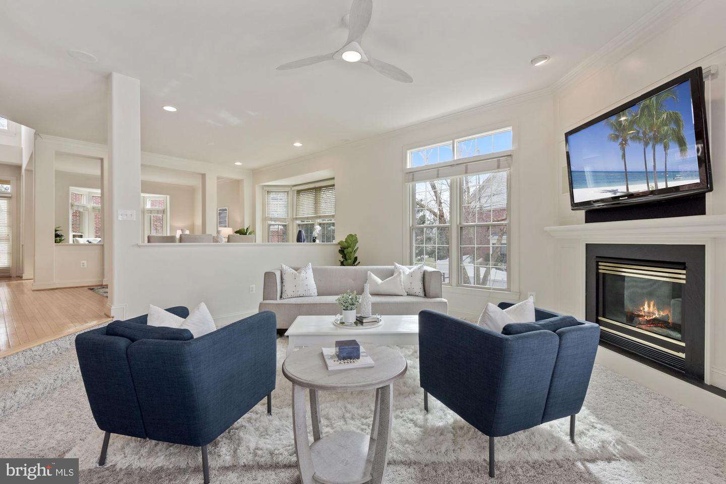 7955 Robarge COURT