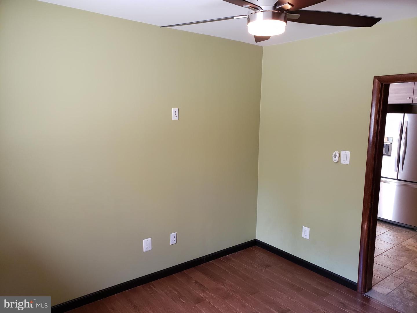 4317 Andes DRIVE Unit: B