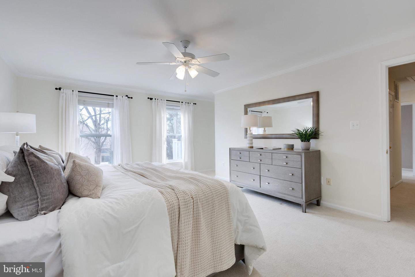5132 Brentwood Farm DRIVE