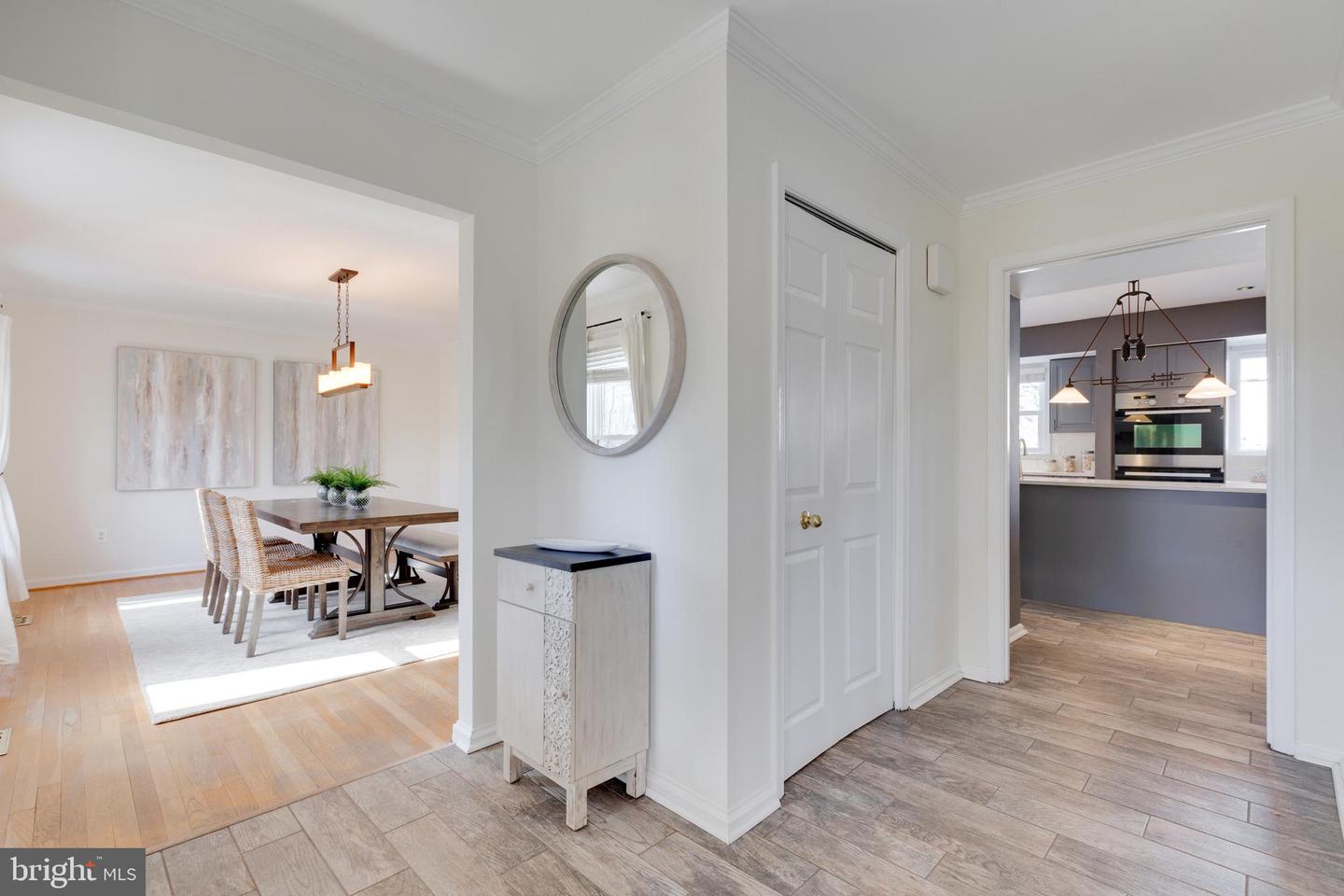 5132 Brentwood Farm DRIVE
