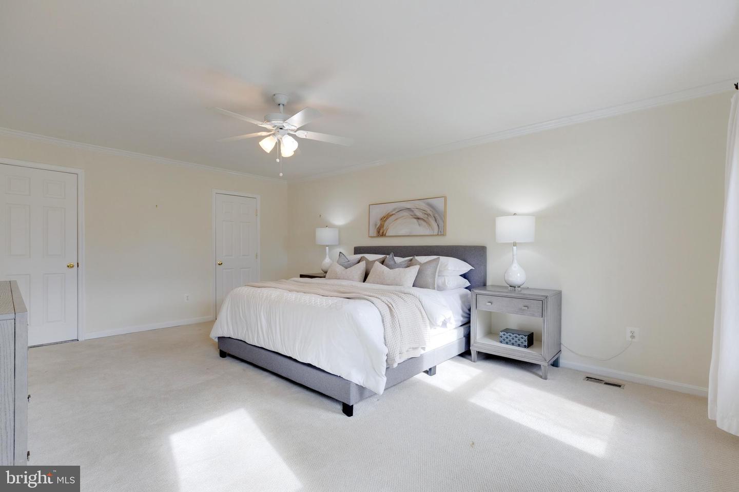 5132 Brentwood Farm DRIVE