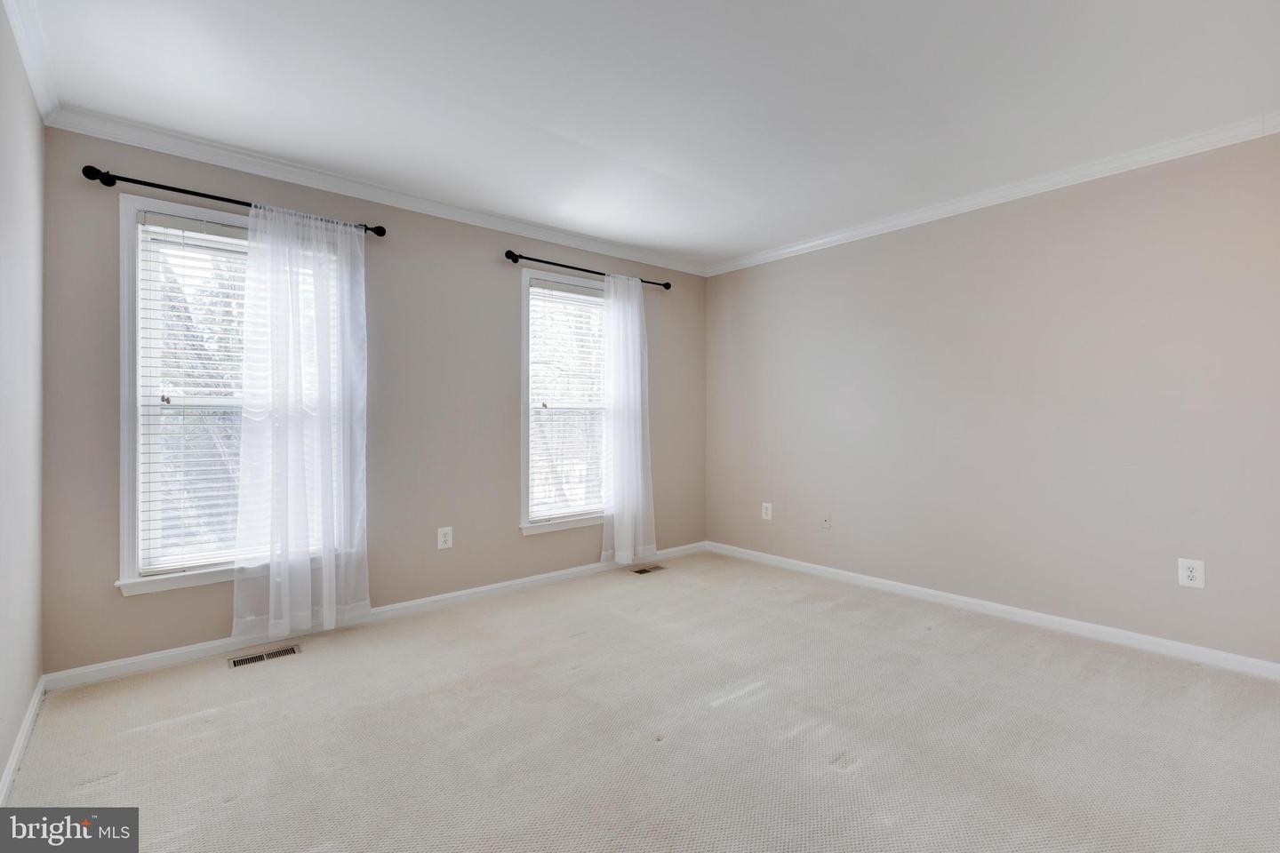 5132 Brentwood Farm DRIVE