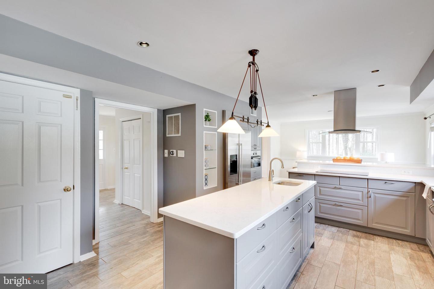 5132 Brentwood Farm DRIVE