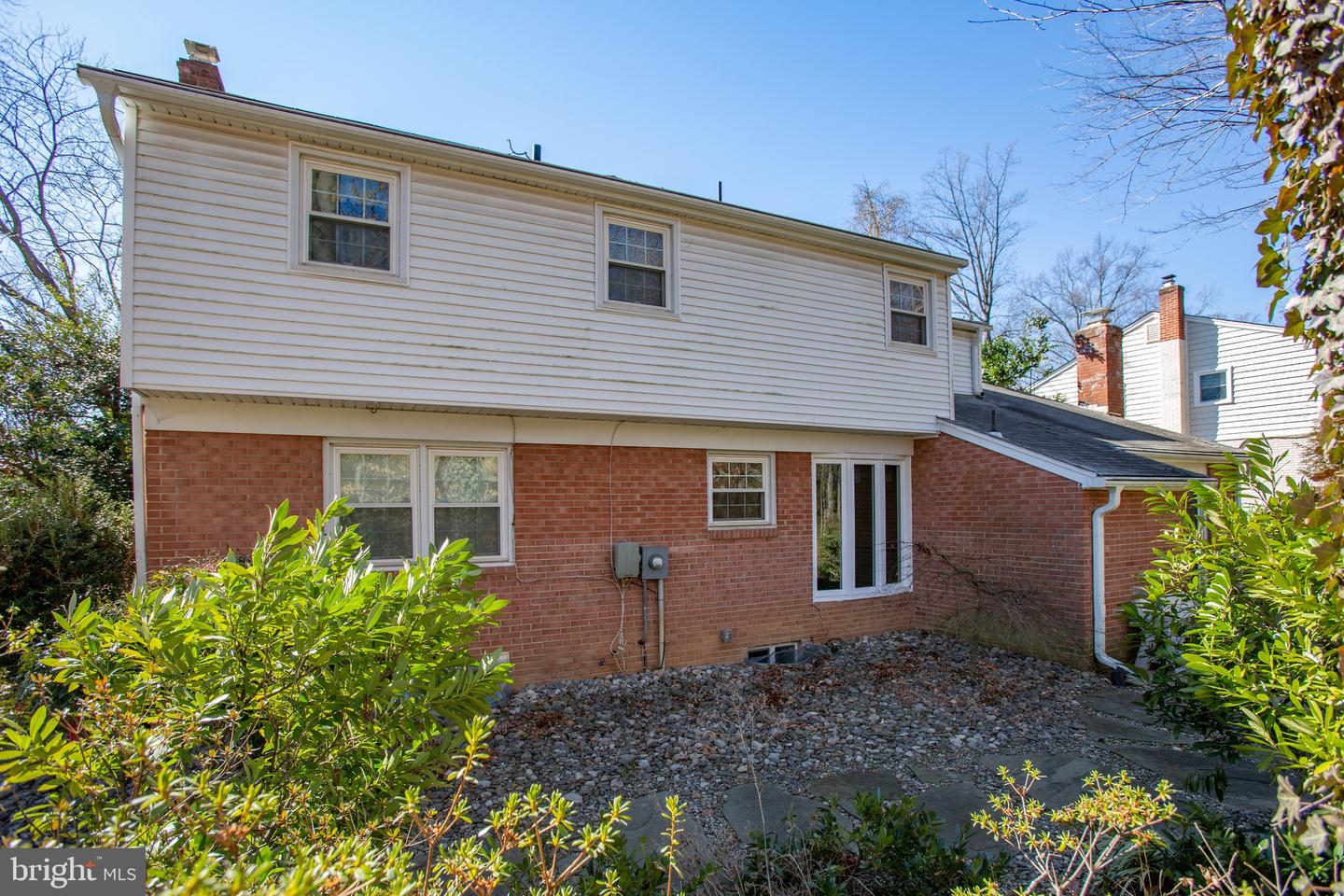 8124 Langbrook ROAD