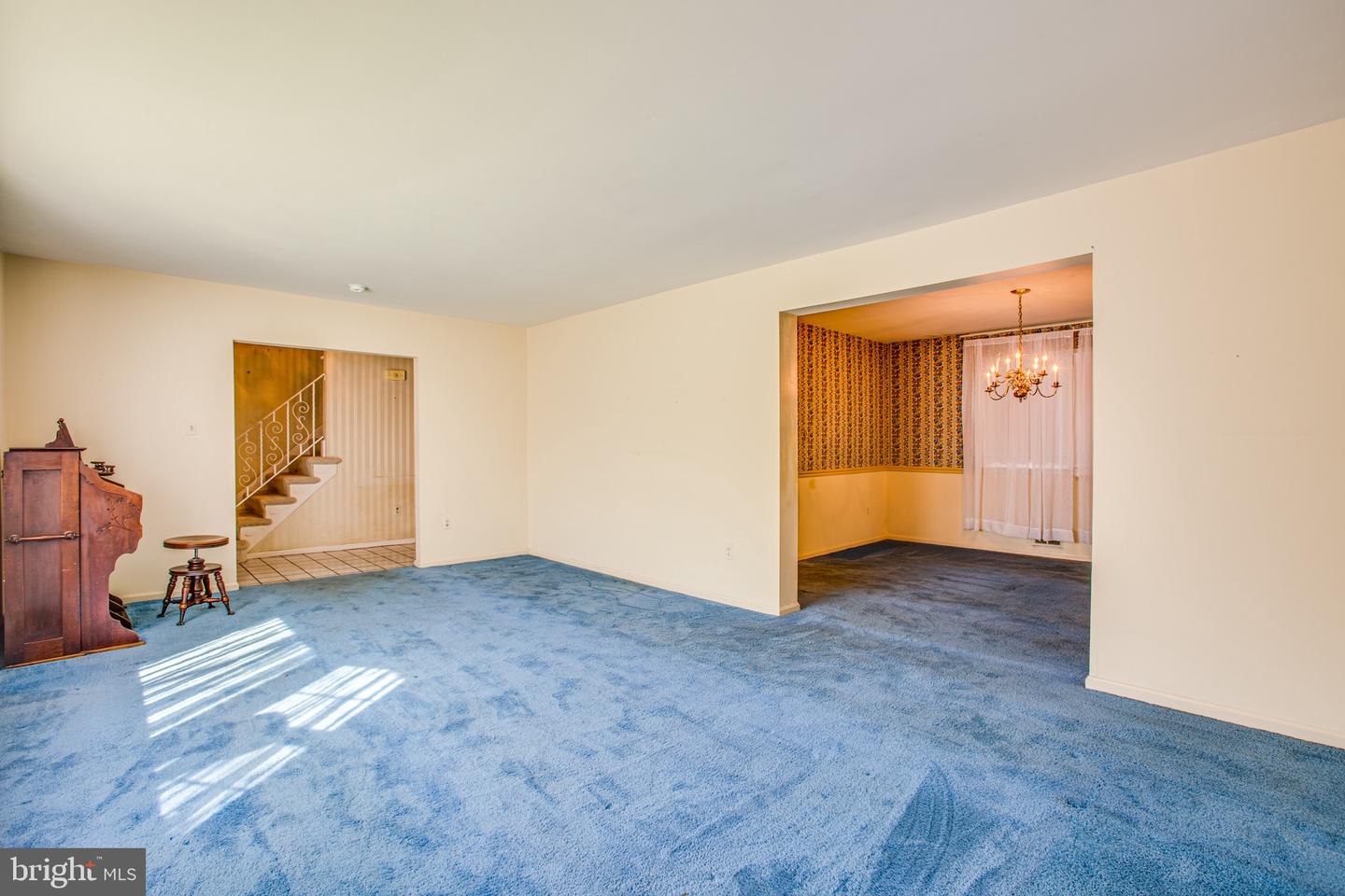 8124 Langbrook ROAD