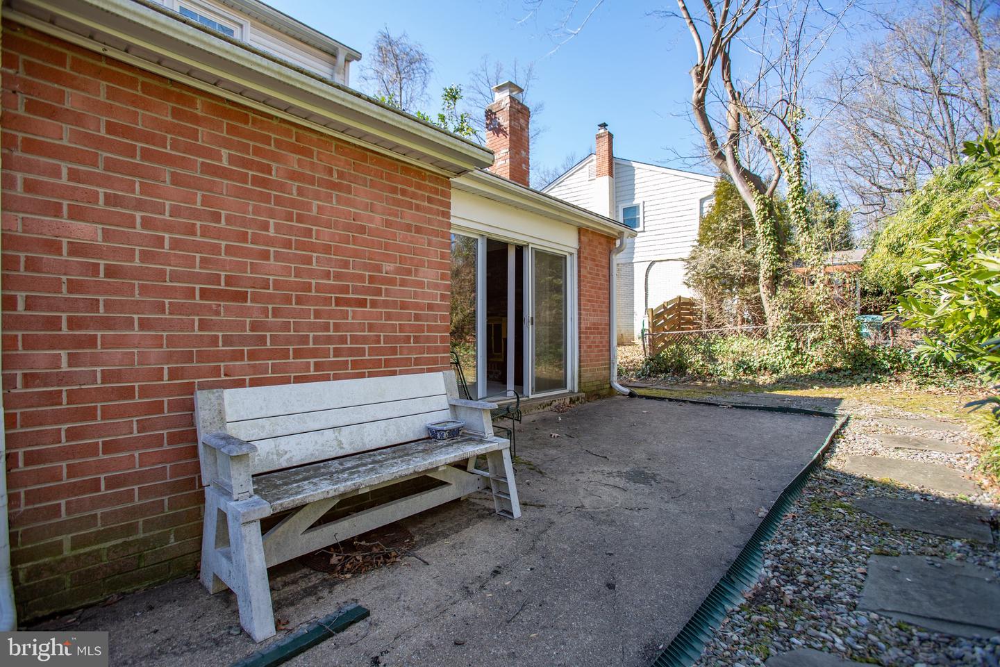 8124 Langbrook ROAD