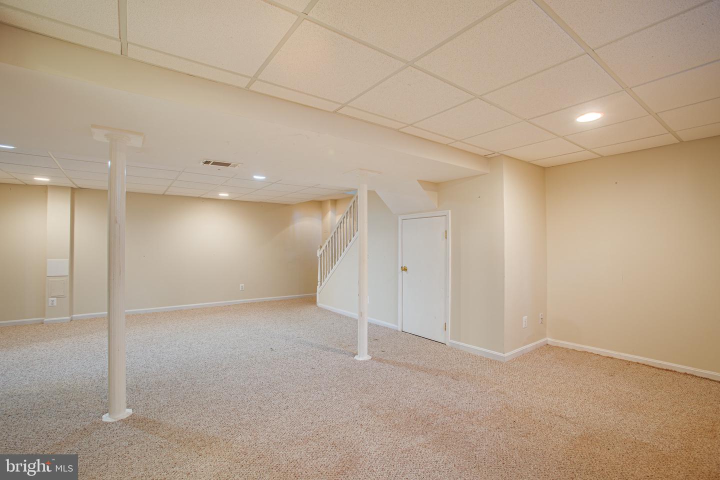 8124 Langbrook ROAD
