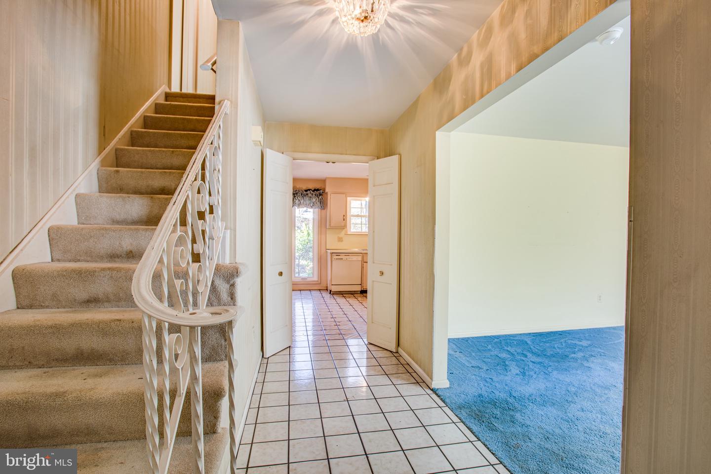 8124 Langbrook ROAD
