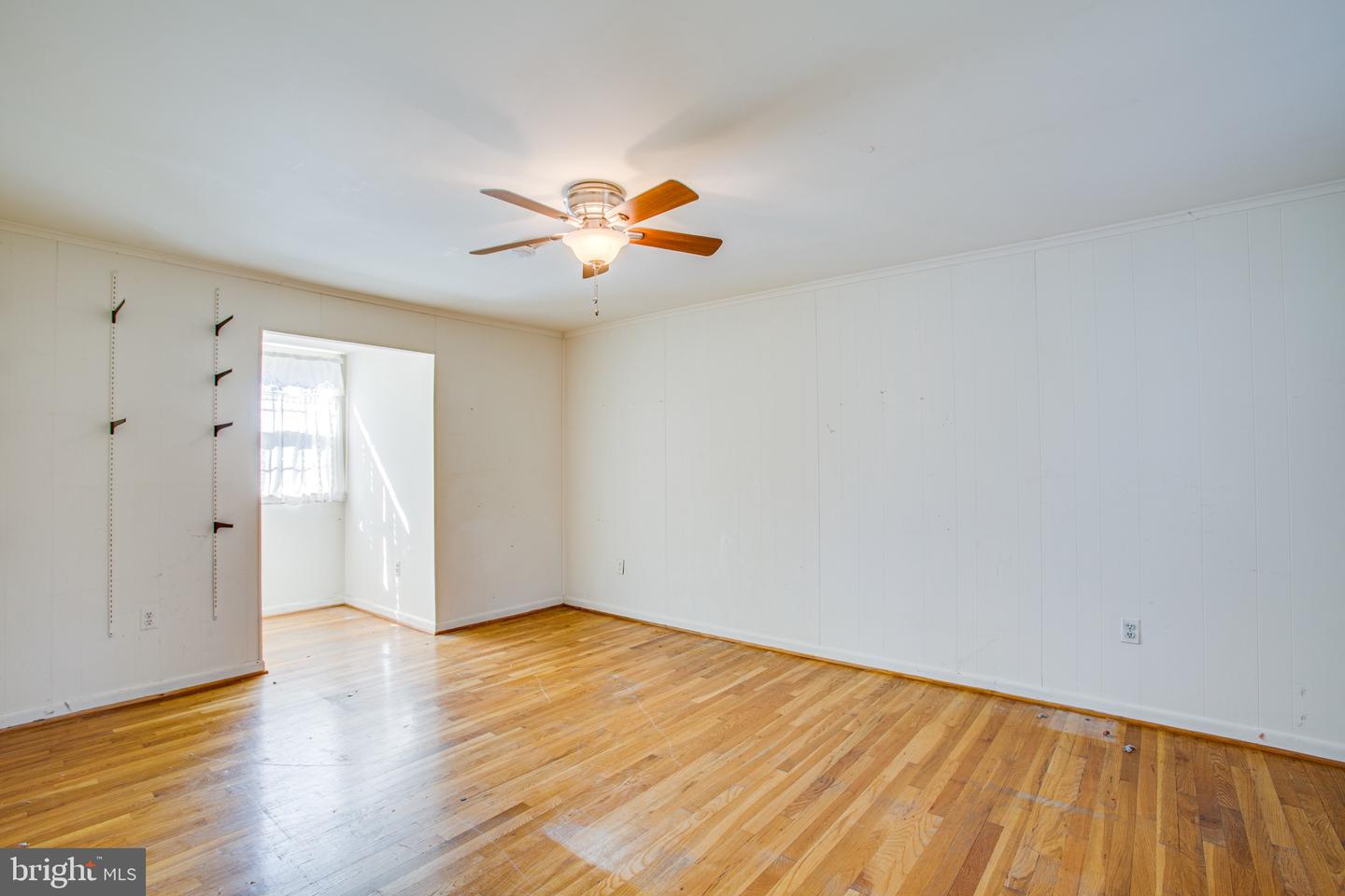8124 Langbrook ROAD