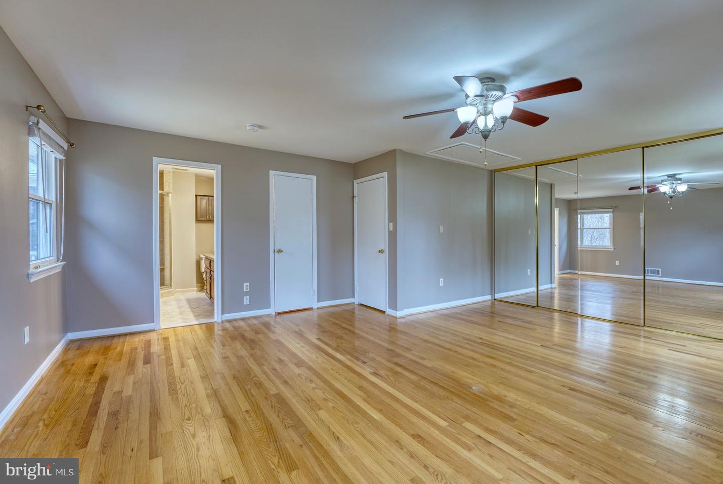 6112 Harmon PLACE