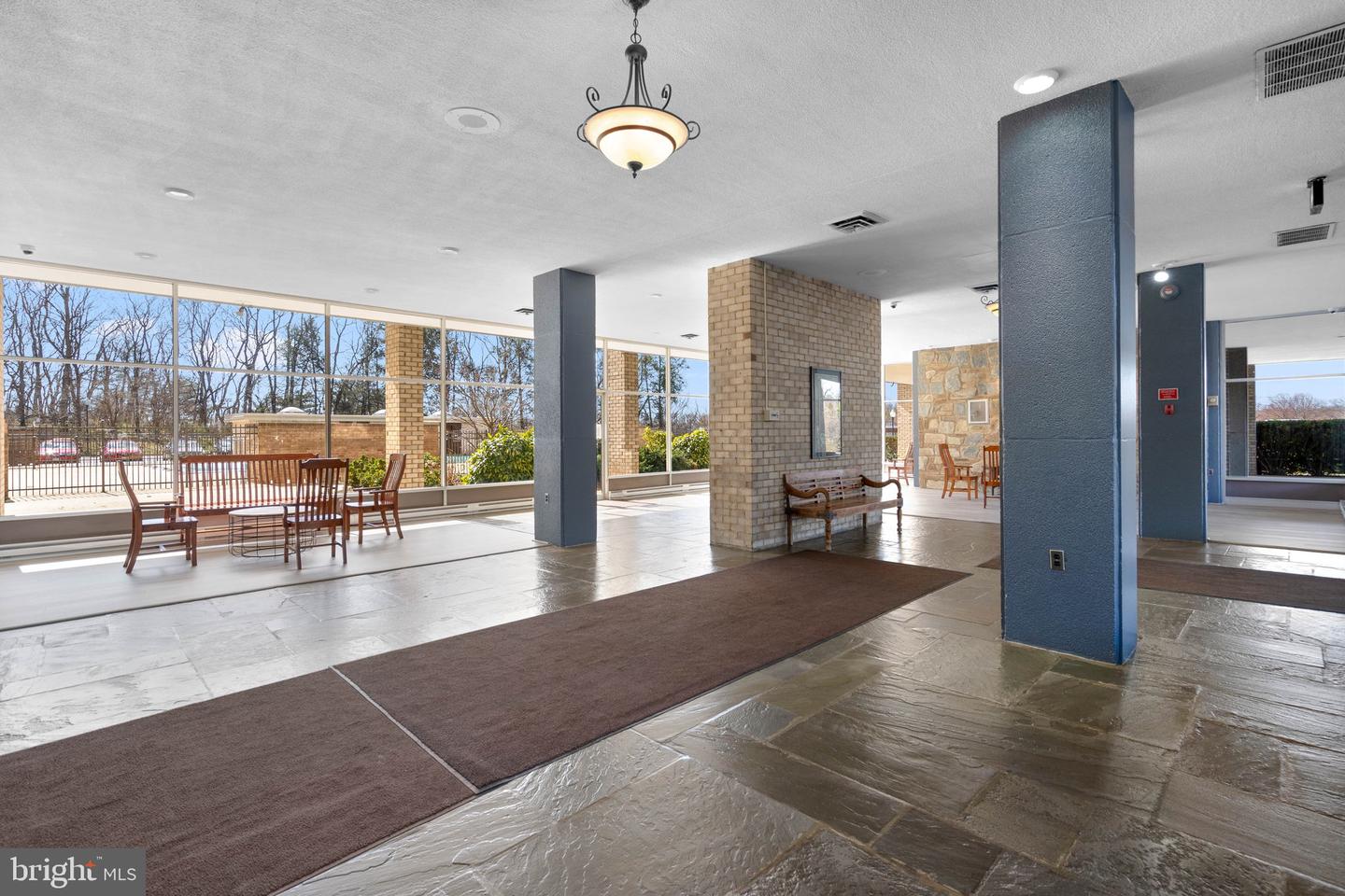 3245 Rio DRIVE Unit: 611