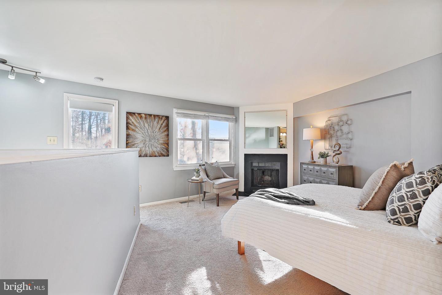 2130 Whisperwood Glen LANE