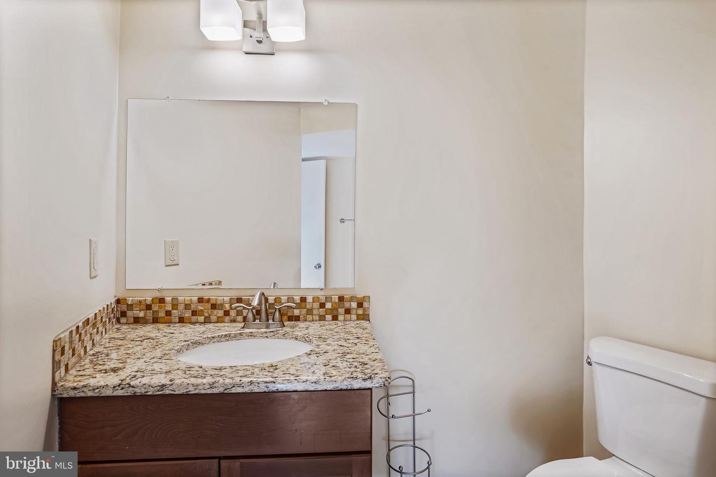 2130 Whisperwood Glen LANE