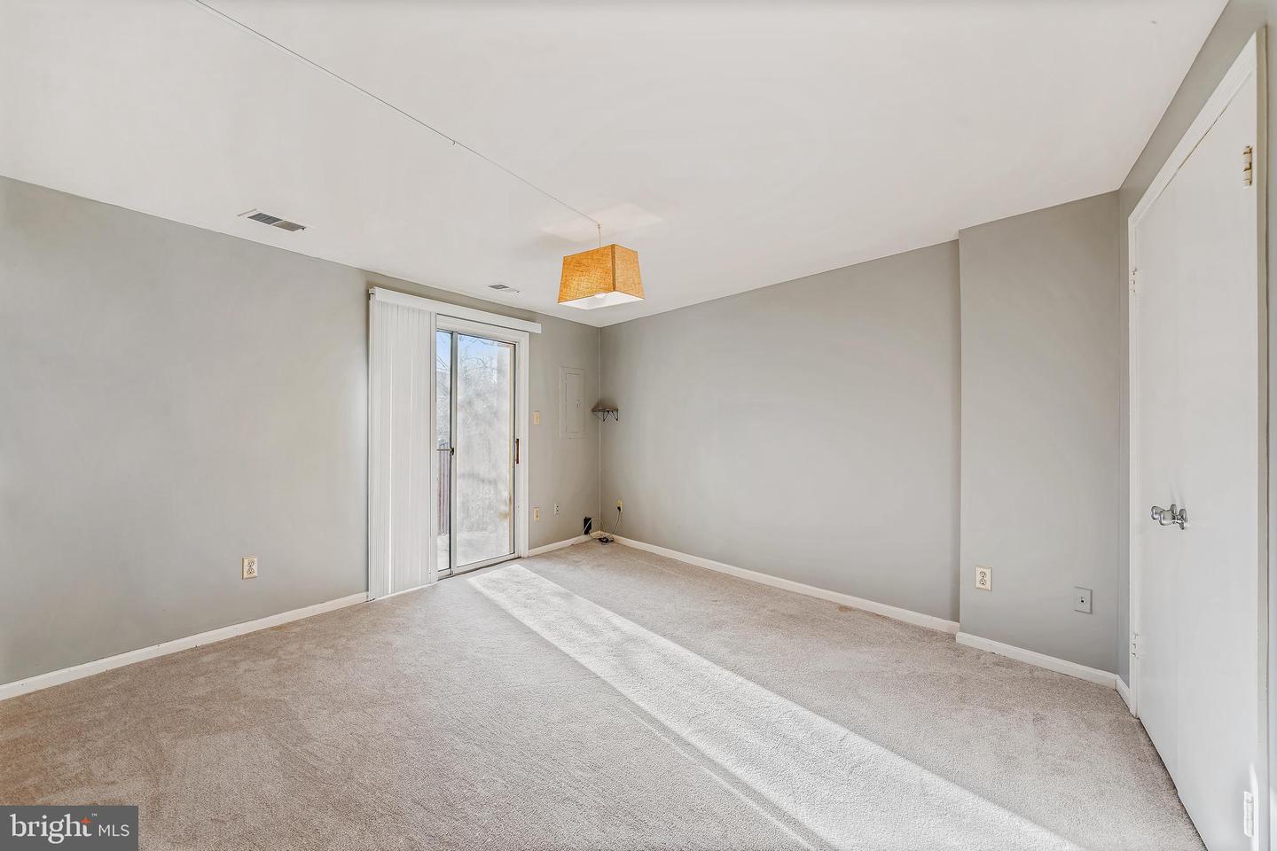 2130 Whisperwood Glen LANE