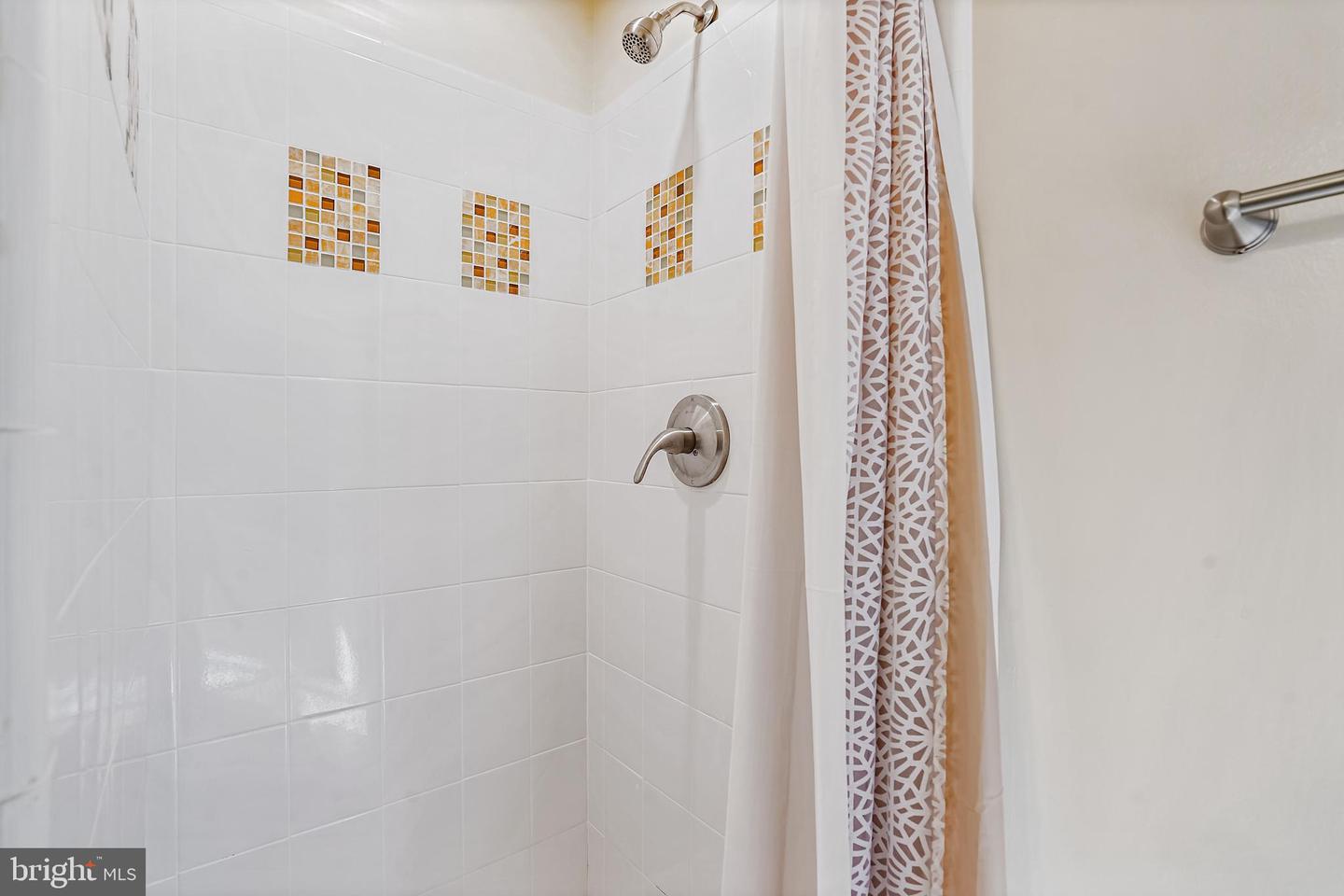 2130 Whisperwood Glen LANE