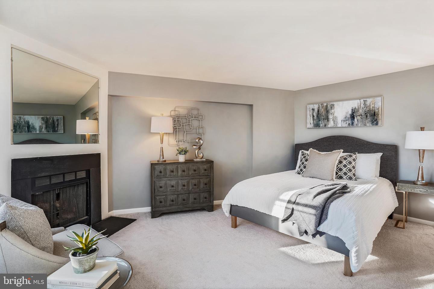 2130 Whisperwood Glen LANE