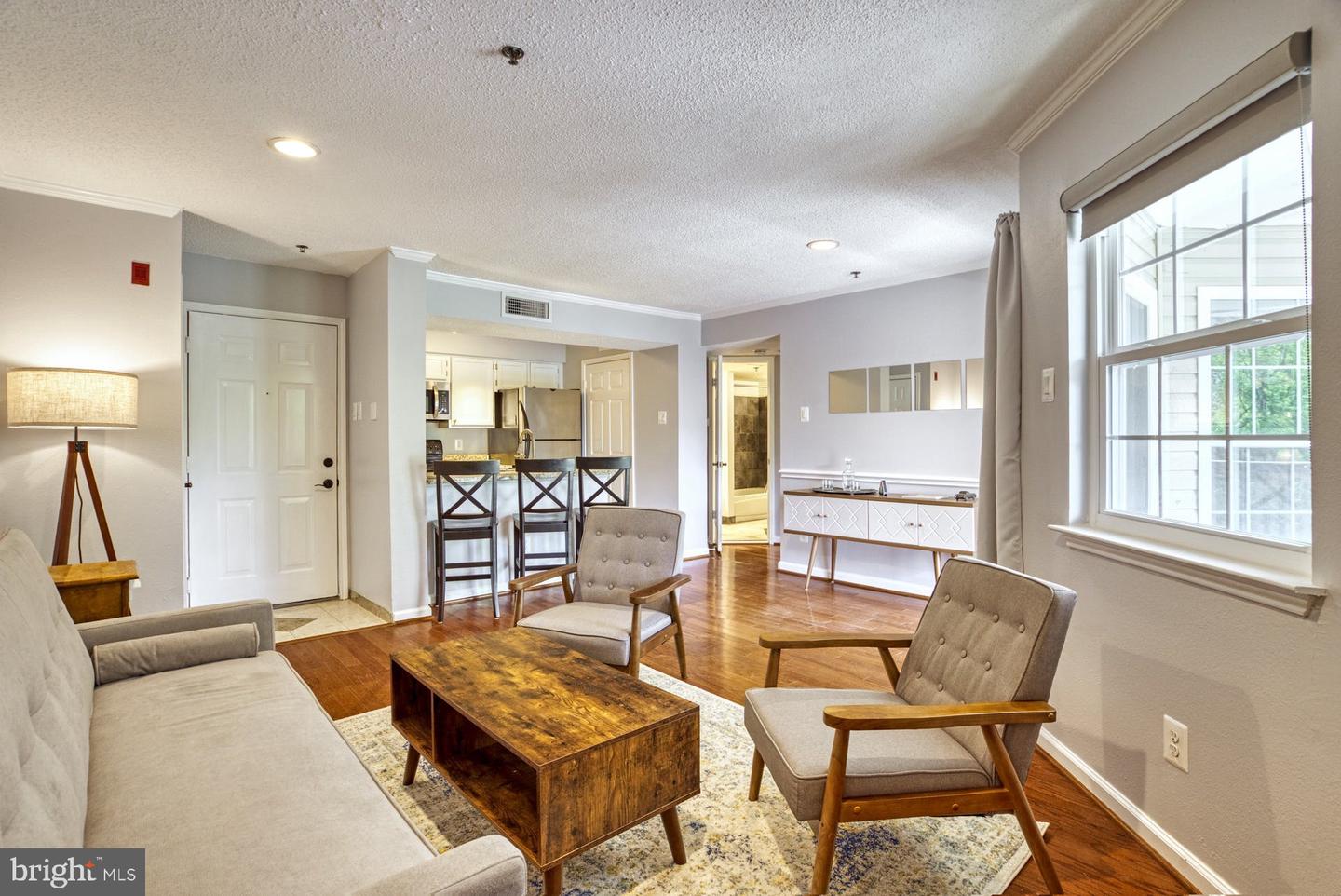 1524 Lincoln WAY Unit: 416